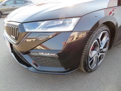 SKODA Octavia Combi 2.0 TDI RS 4x4 LED Nav Pan ACC DAB SKODA Octavia Combi 2.0 TDI RS 4x4 LED Nav Pan ACC DAB