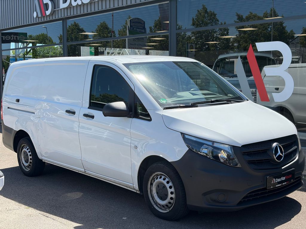 Image of Mercedes-Benz Vito