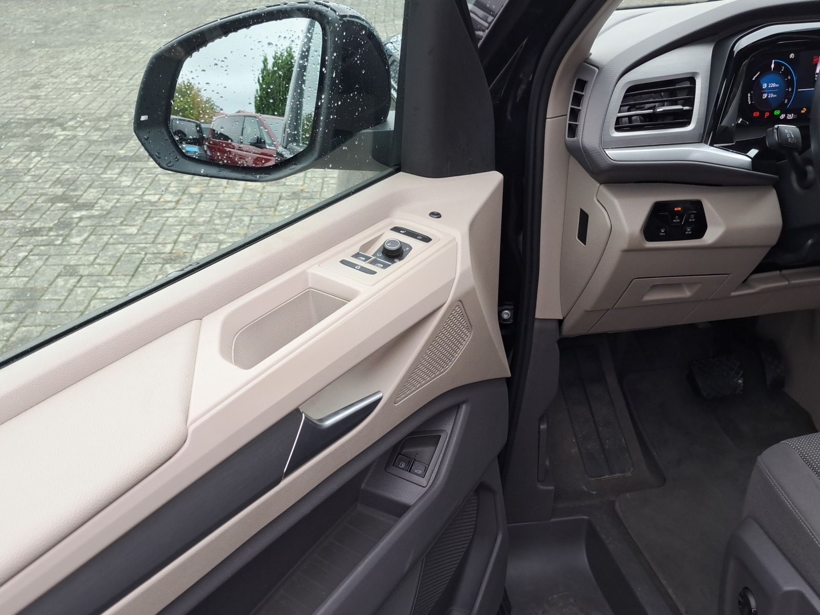 Volkswagen Multivan 1.4 TSI eHybrid Life LÜ AHK Stand Nav A foto 18