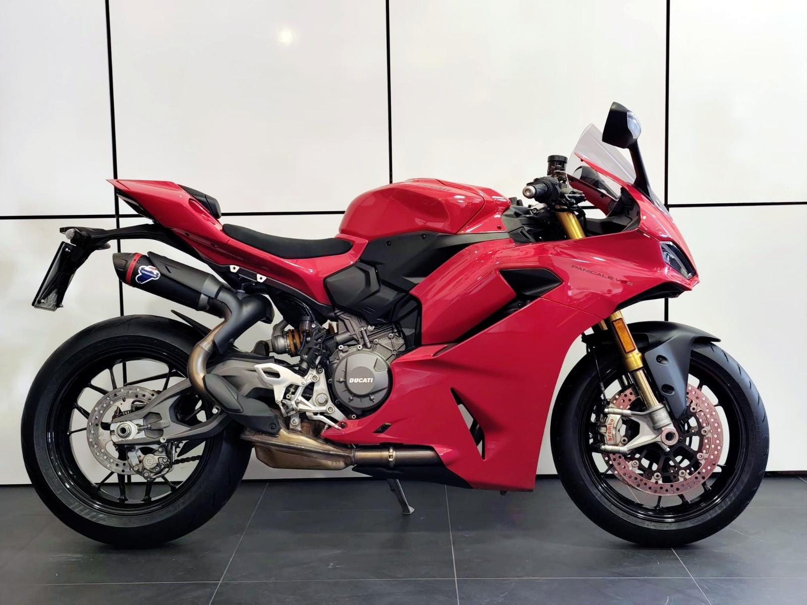Ducati Panigale V2S