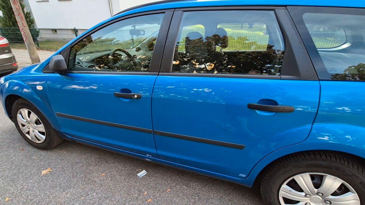 Ford Focus 2006 — photo 7