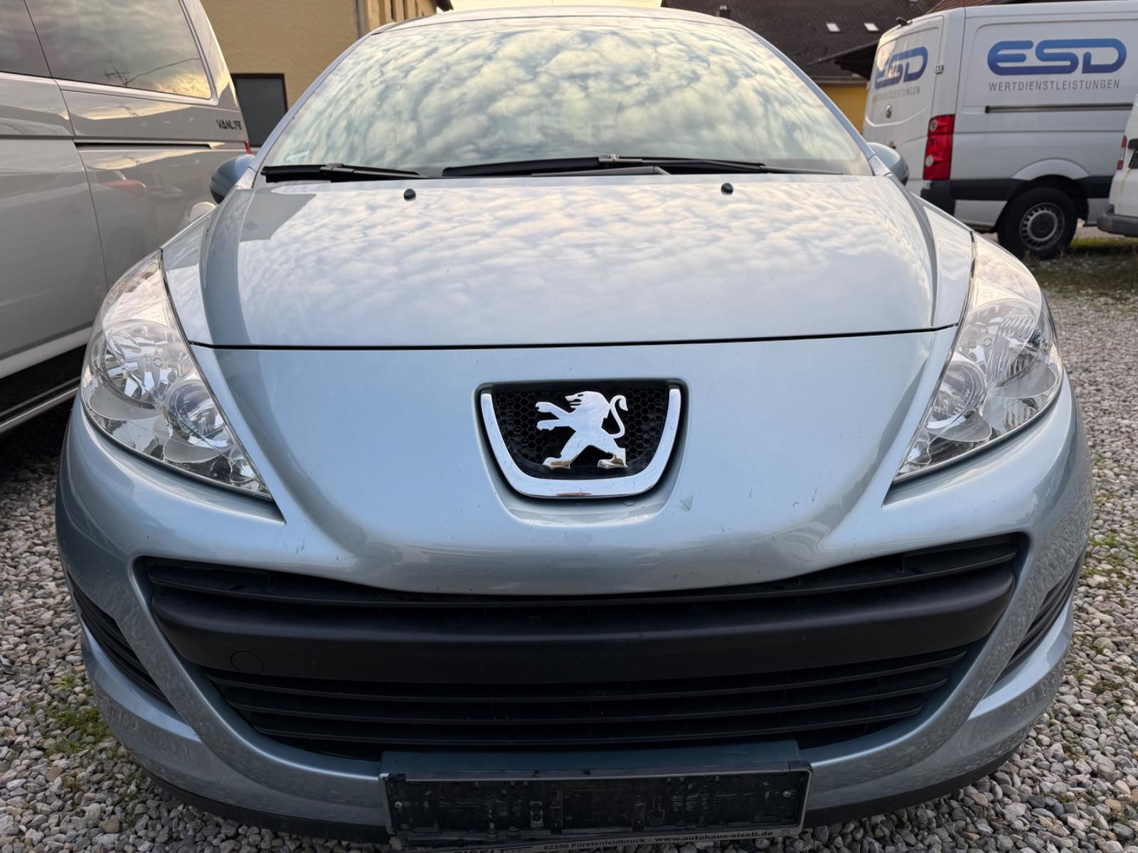 Peugeot 207 2009 — photo 10