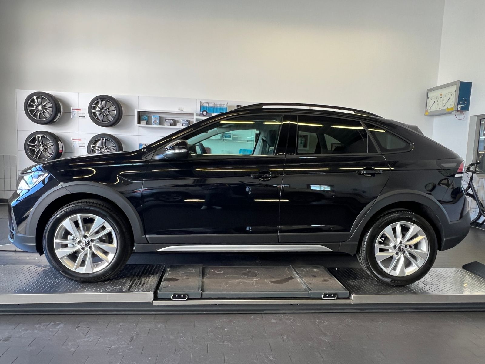 Fahrzeugabbildung Volkswagen Taigo Life 1.5 TSI DSG *IQ.Light, App-Connect, 1