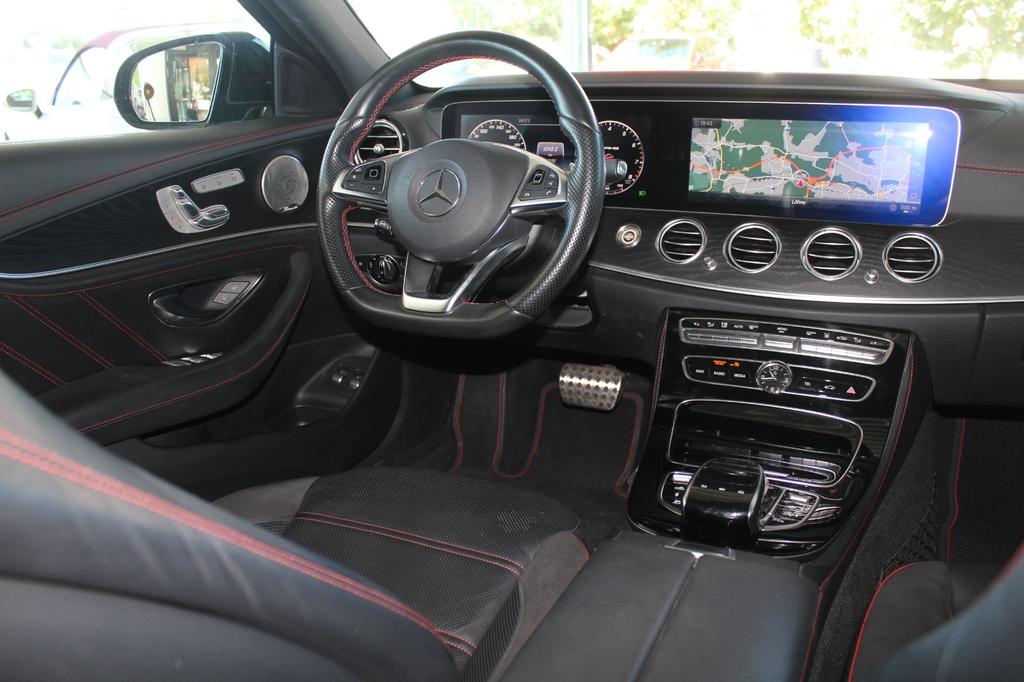 Mercedes-Benz E 43 AMG