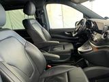 Mercedes-Benz V300 Lang Avantgarde Distronic 360Kamera ILS Mem - : Van, Automatik