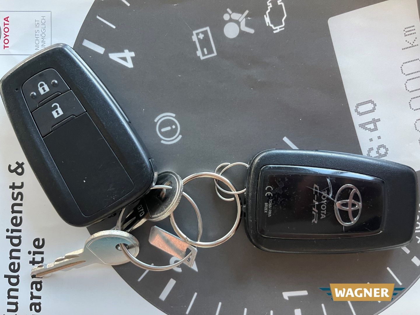 Fahrzeugabbildung Toyota C-HR Style Klimaautomatik Sitzheizung