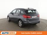 BMW 220i Active Tourer Advantage Aut.*NAVI*TEMPO* - BMW 220 Active Tourer: Van