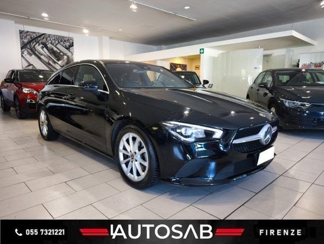 Mercedes-Benz MERCEDES-BENZ CLA 180 d Shooting Brake Autom. Ex