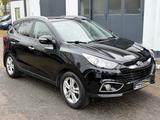 Hyundai ix35 2.0 CRDi AWD LEDER/AHK/SHZ/PDC/SCHIEBEDACH - Hyundai ix35: Allradantrieb, Automatik, 2.0