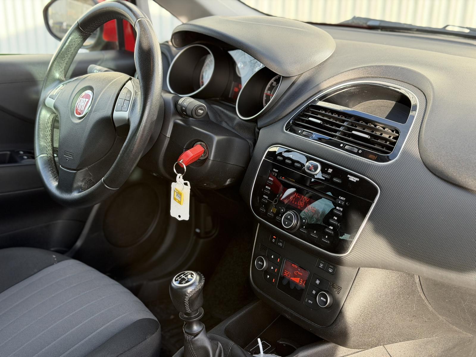 Fiat Punto More (2017-->) Klimaautomatik Sitzheizung