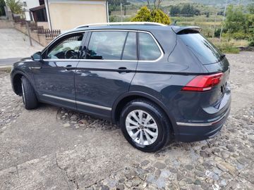 Volkswagen Tiguan - 4