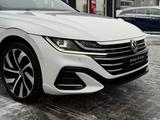 Volkswagen Arteon R-Line eHybrid,Pano,360,Kessy,ACC,Winter - gebrauchte VW Arteon aus dem Jahr 2021