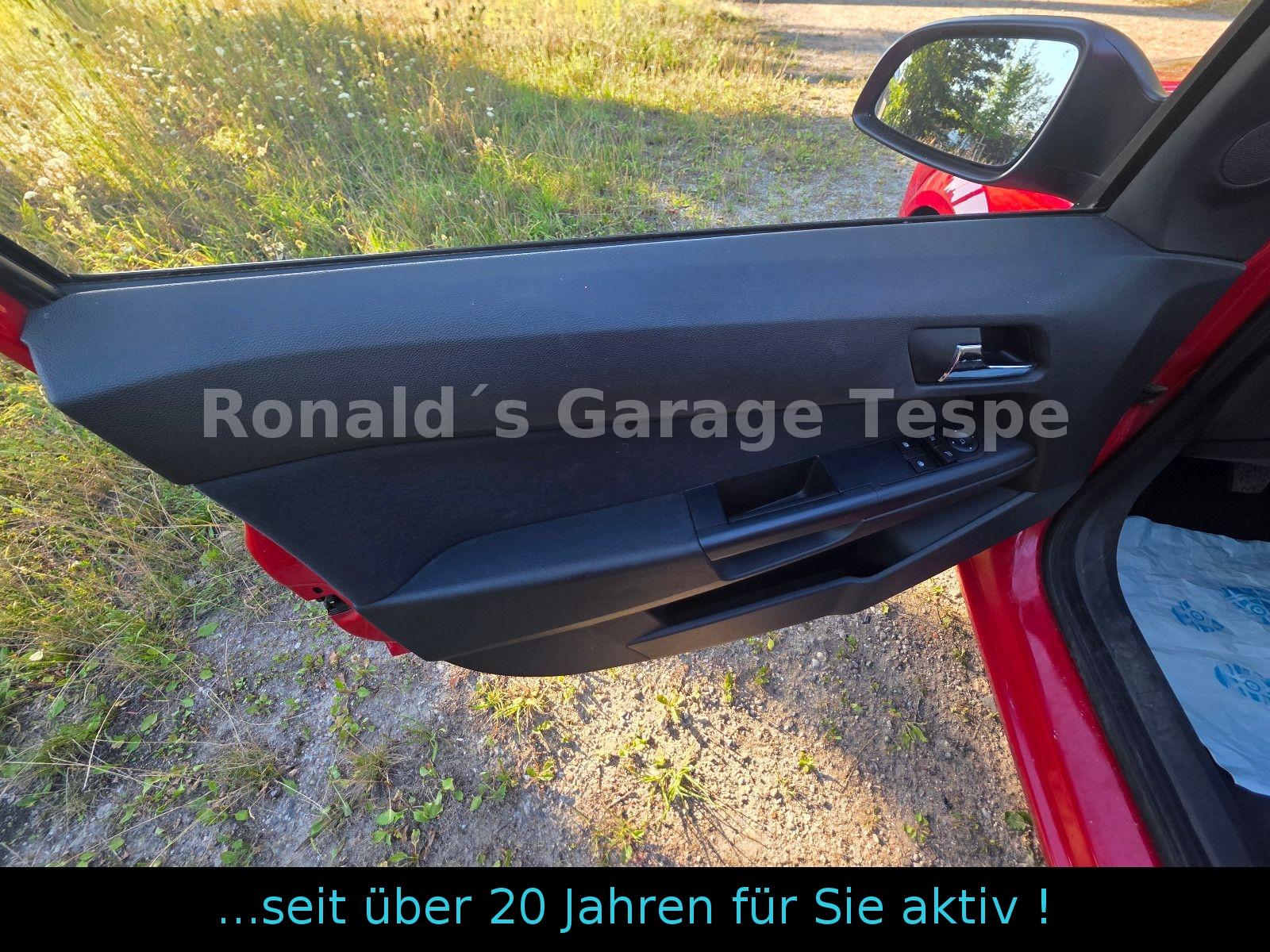 Opel Astra 2009 — photo 15