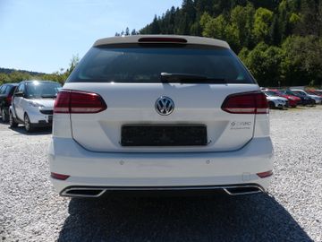 Volkswagen Golf - 8