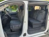 Peugeot Traveller BlueHDi 180 S&S EAT8 Active L2 Active - Peugeot Traveller Active mit Diesel-Antrieb