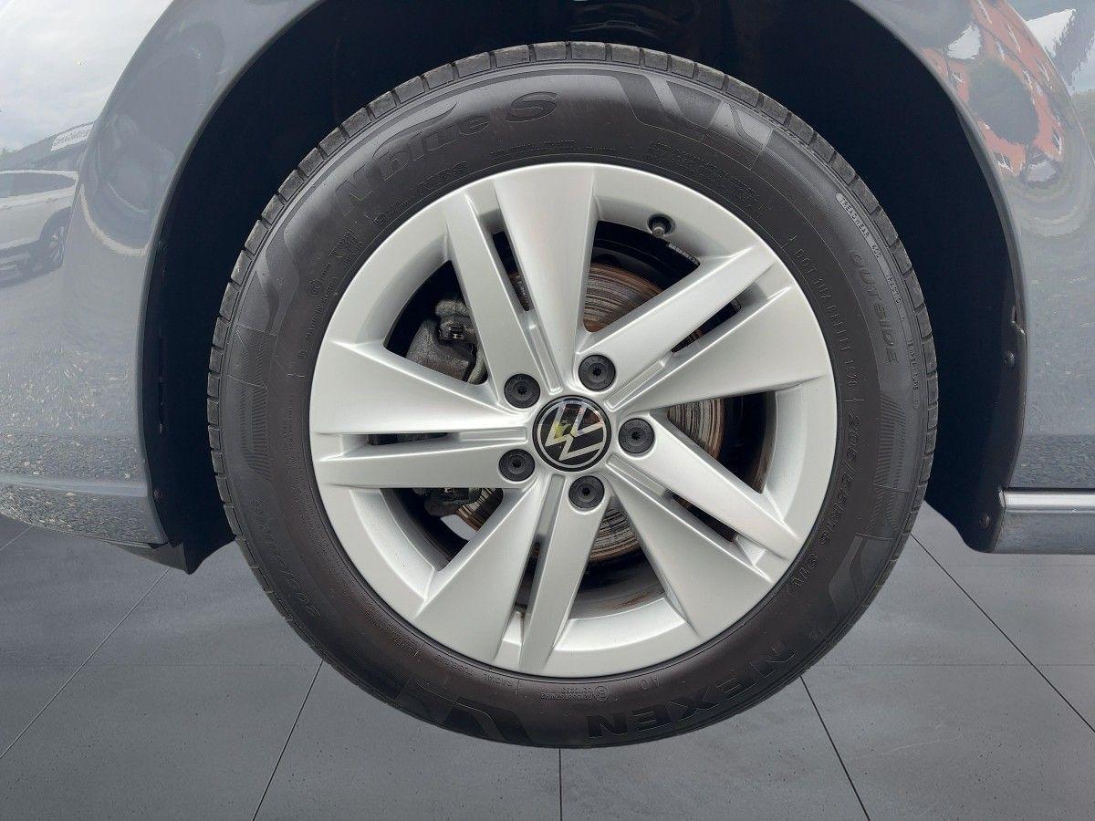 Volkswagen Golf VIII Life 2.0 TDI LED KAM APP SIDE ACC, миниатюра 12