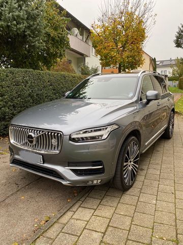 Volvo VOLVO XC90 AWD D5 7 Sitzer *****