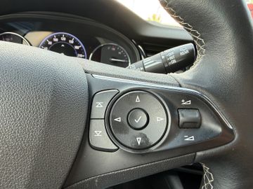 Opel Insignia B ST Business+LED+LkHz+Navi+HeadUp