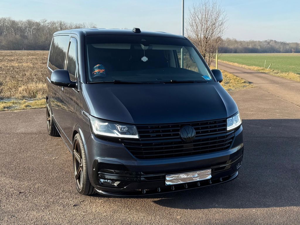 Image of Volkswagen T6 Multivan