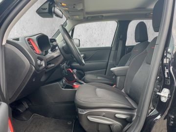 Jeep RENEGADE TRAILHAWK 4XE PHEV Kam.+KeyLess+LED+SHZ