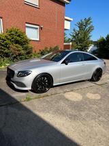 Mercedes-Benz E 350 d 4MATIC Autom. -MULTIBEAM, 20ZOLL, AHK, - Mercedes-Benz E 350 in Hamm
