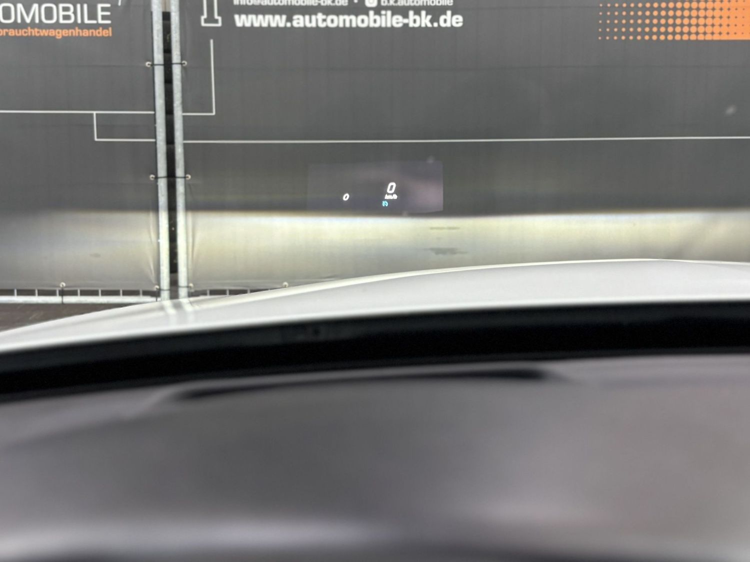 Fahrzeugabbildung Mercedes-Benz C 220 d 4Matic Avantgarde#Pano#LED#HUD#AHK#Kamer