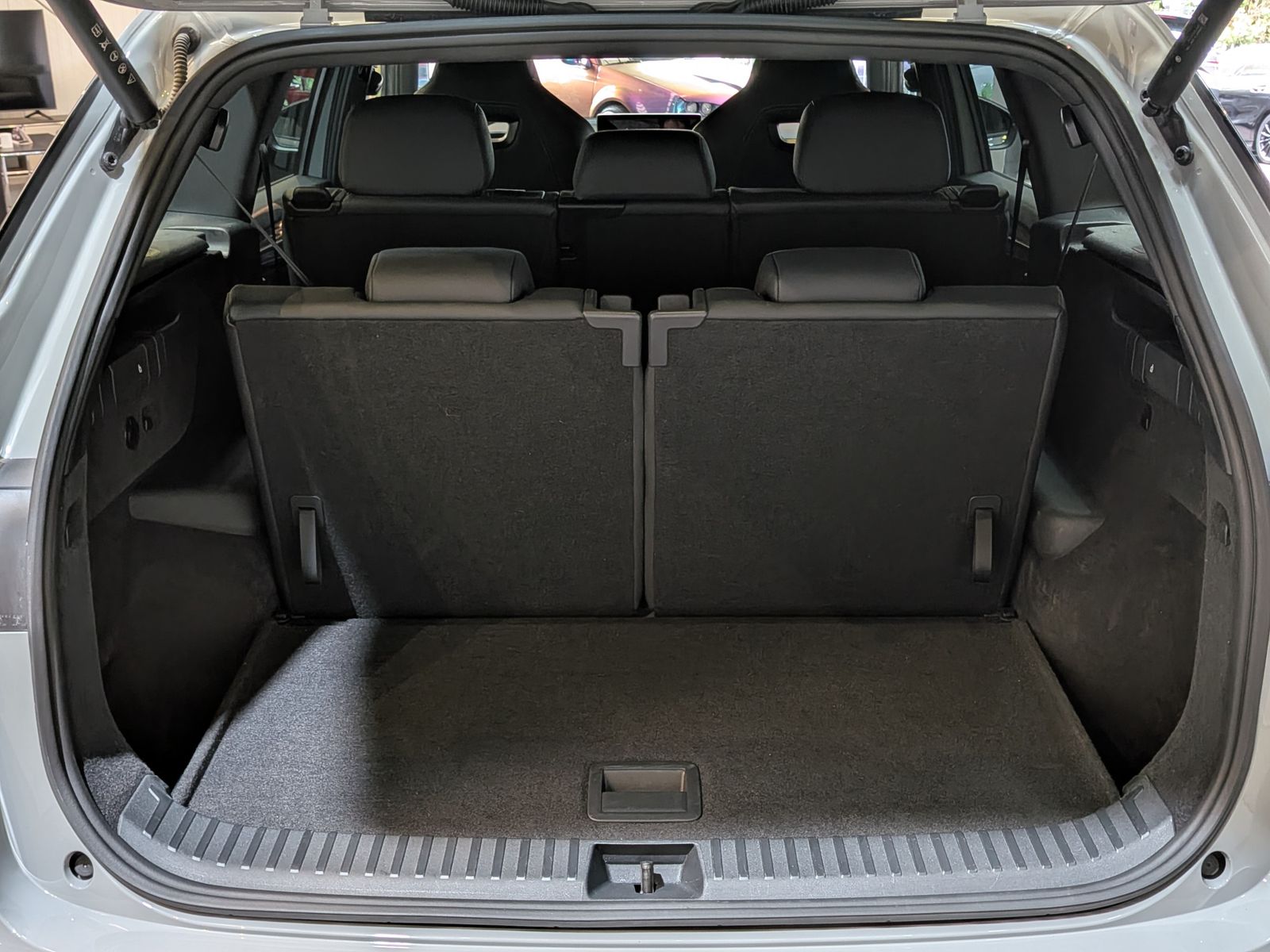 Fahrzeugabbildung SKODA Kodiaq 2.0TDI SPORTLINE*MEMOR*CAM*LED*ACC*7-SITZ
