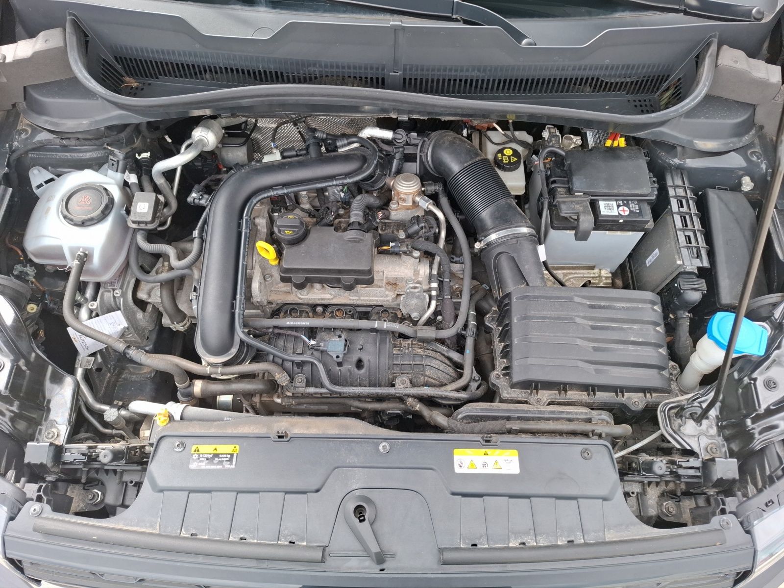 Fahrzeugabbildung Volkswagen T-Cross TSI Life DSG Klima RFK SH LM