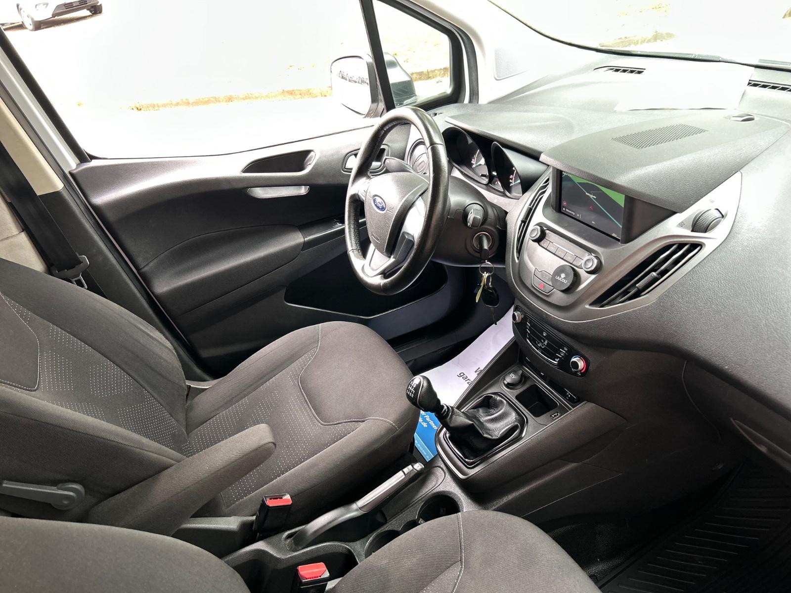 Ford Transit Courier Trend*Navi*2 Schiebetüren*AHK*