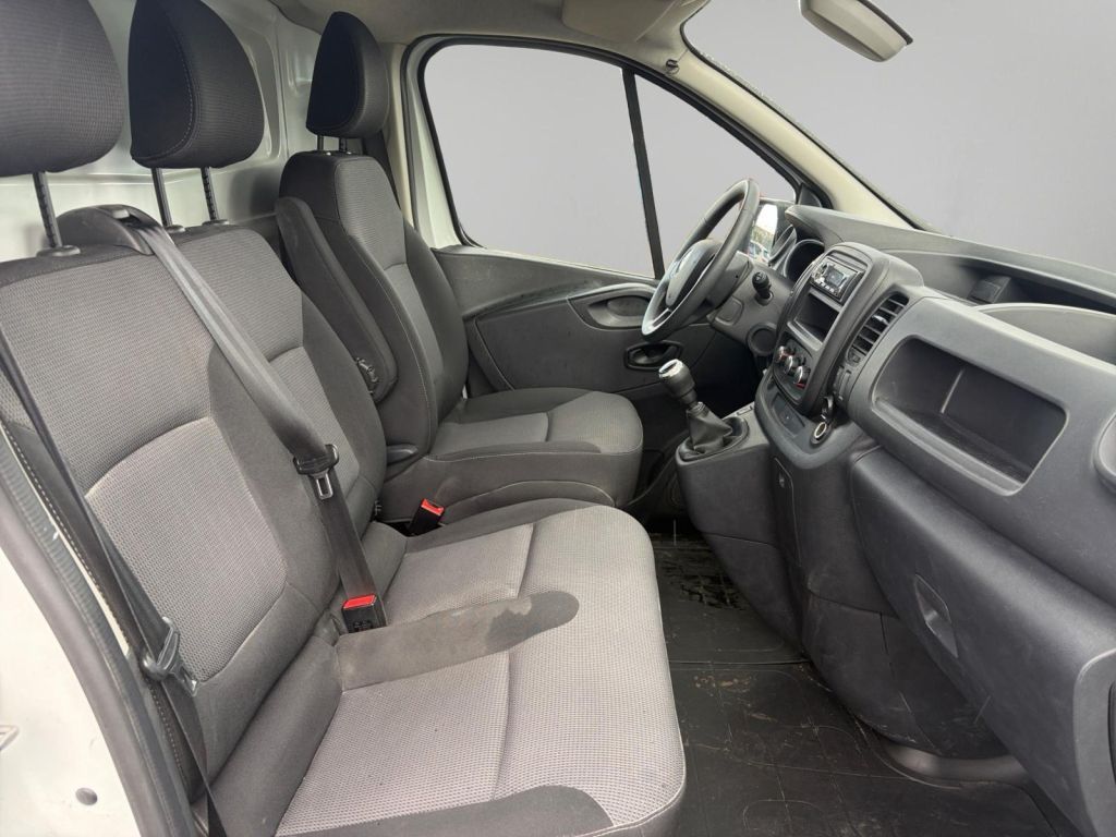 RENAULT Trafic ENERGY dCi 145 L1H1 3,0t Komfort RENAULT Trafic ENERGY dCi 145 L1H1 3,0t Komfort