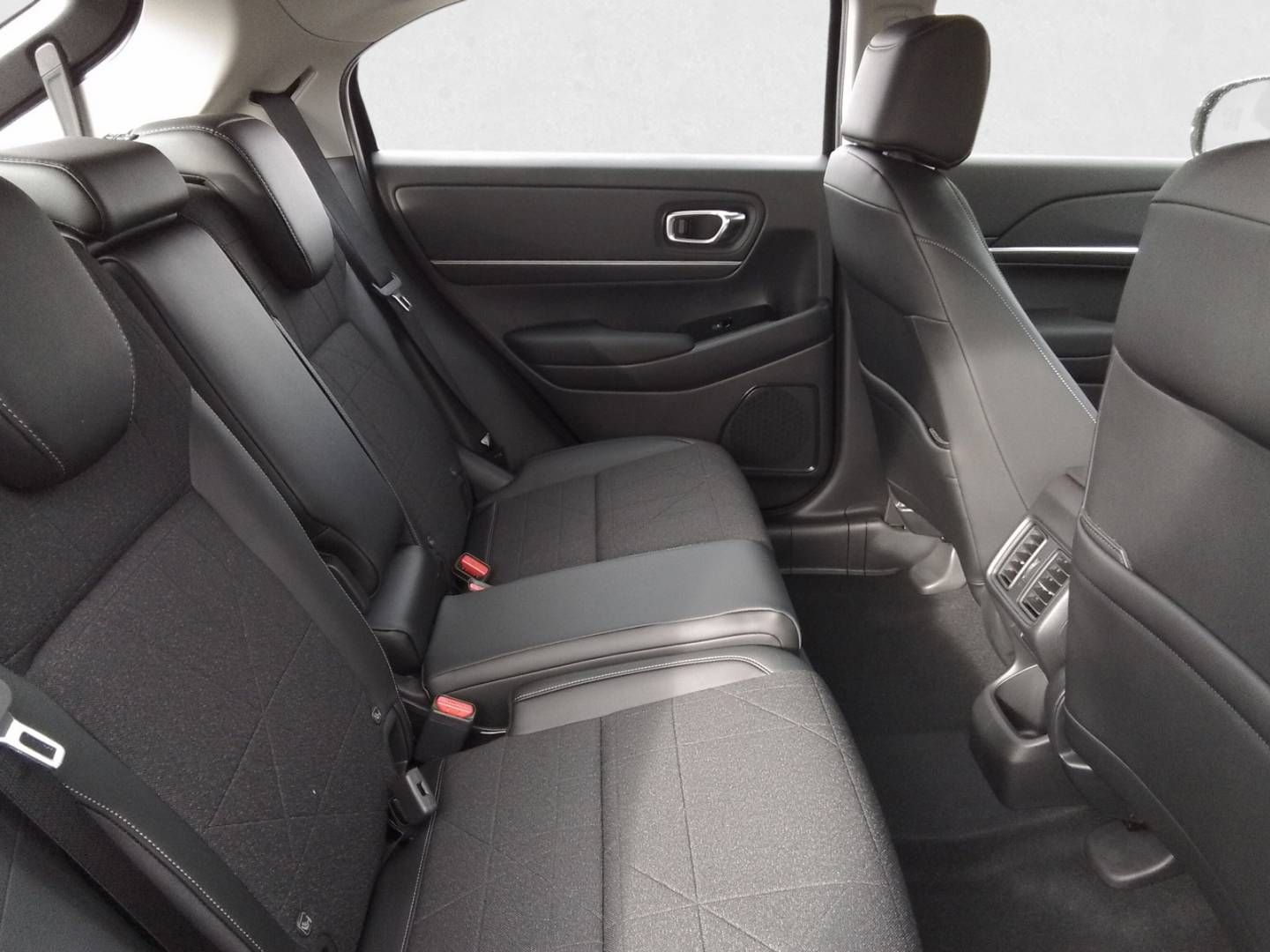 Fahrzeugabbildung Honda HR-V Hybrid 1.5 e CVT Advance