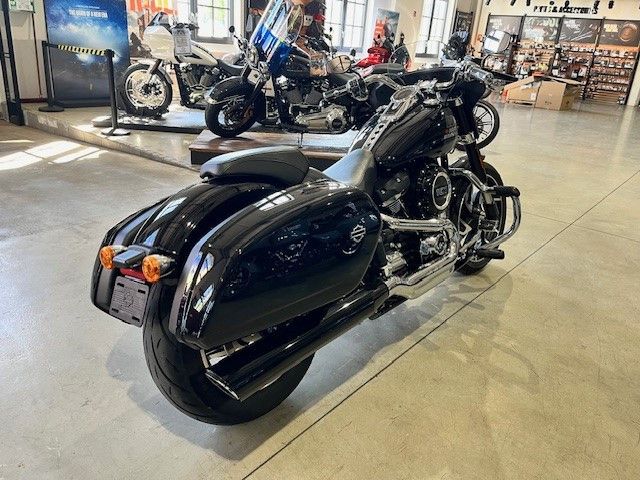 Fahrzeugabbildung Harley-Davidson FLSB Sport Glide 107 cui Jekill&Hyde