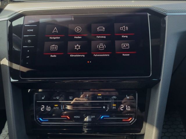 Passat Variant Elegance 2.0TDI Aut. R-Line AHK
