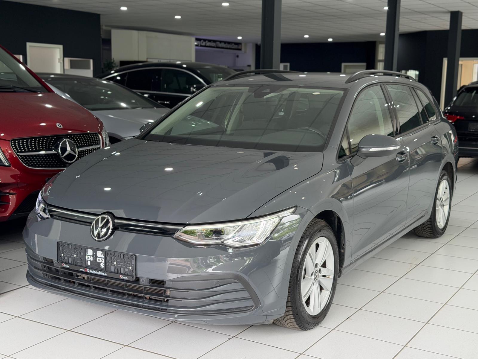 Volkswagen Golf VIII Variant Life*AHK*ACC*CARPLAY*LED*AMBIE