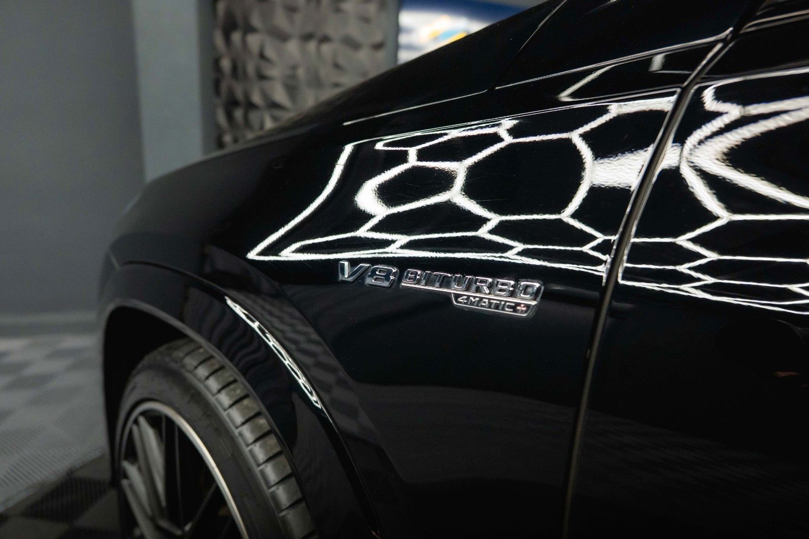 Fahrzeugabbildung Mercedes-Benz GLS 63 AMG 4Matic+ Driver's Package Carbon *ACC*