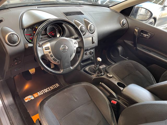 Nissan Qashqai+2 4x4 *7SITZE*PANO*360 KAMERA*XENON*