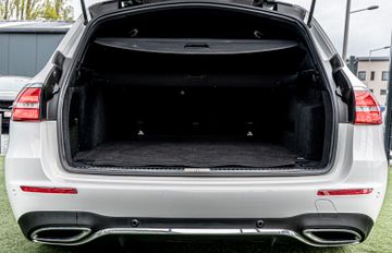 Fahrzeugabbildung Mercedes-Benz E220d T-Modell AMG-LINE BURM.|SOFTCL|360°|AMBIEN