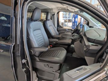 Ford Tourneo Custom Tit. 2.0 L1 NEUES MODELL