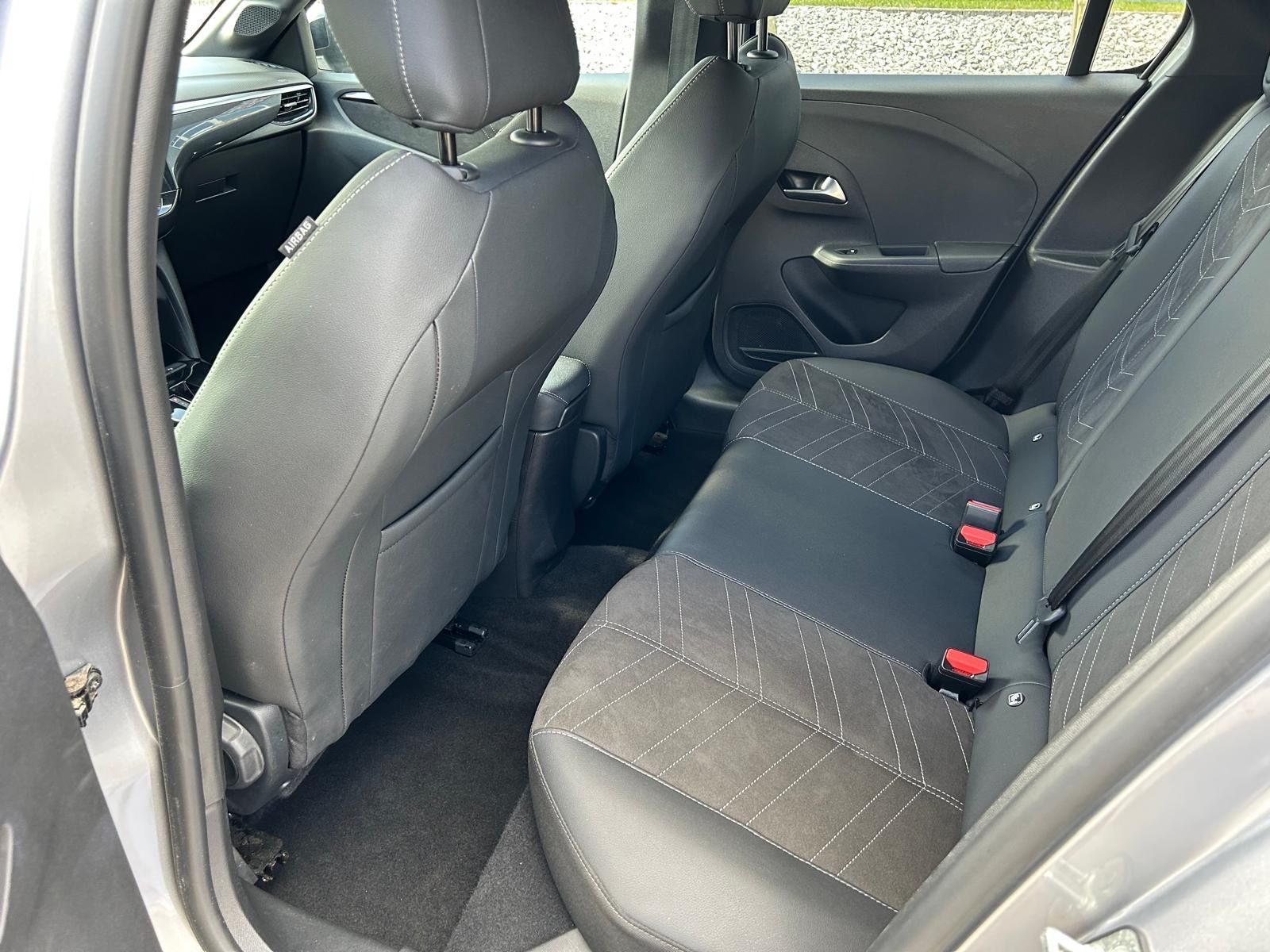 Fahrzeugabbildung Opel Corsa elektro GS Line°50 kWh°Kamera°Navi°LED°