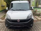 Fiat Doblo 1,3 Diesel 90ps Klima AHK - Fiat Doblo mit Diesel-Antrieb: Kleinbus, 1.9