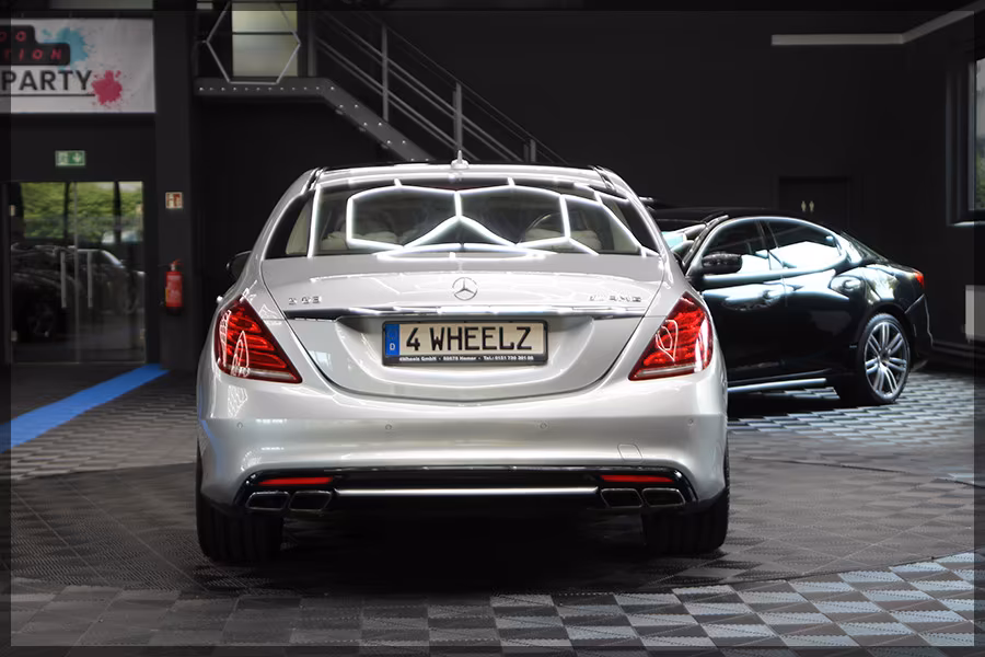 Mercedes-Benz S 63 AMG 4MATIC L PANO / NAVI / CAM