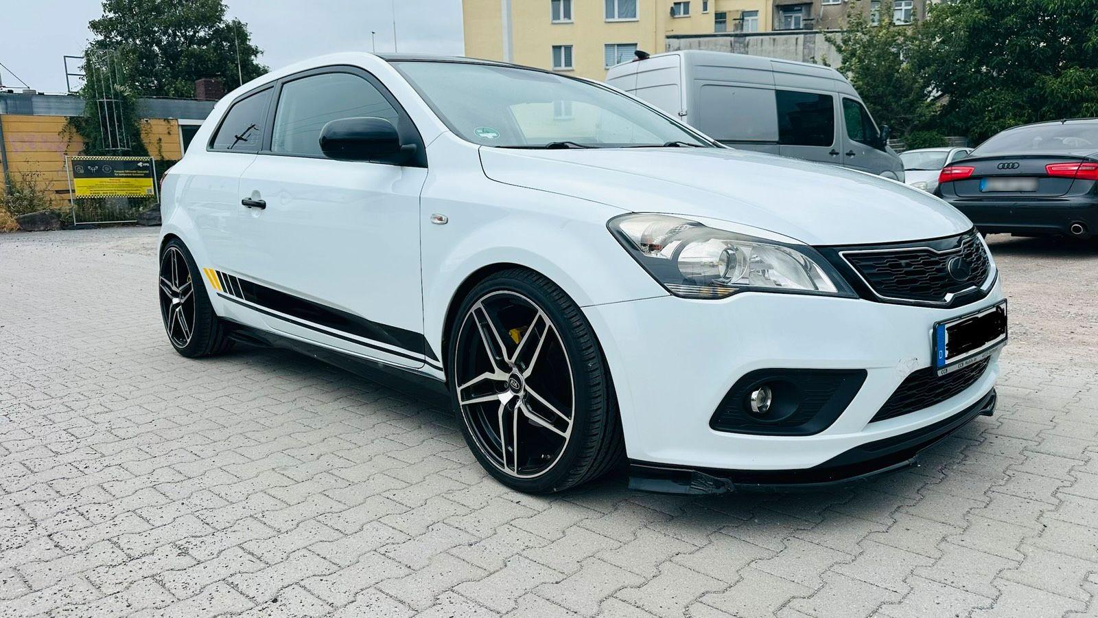 Kia Andere