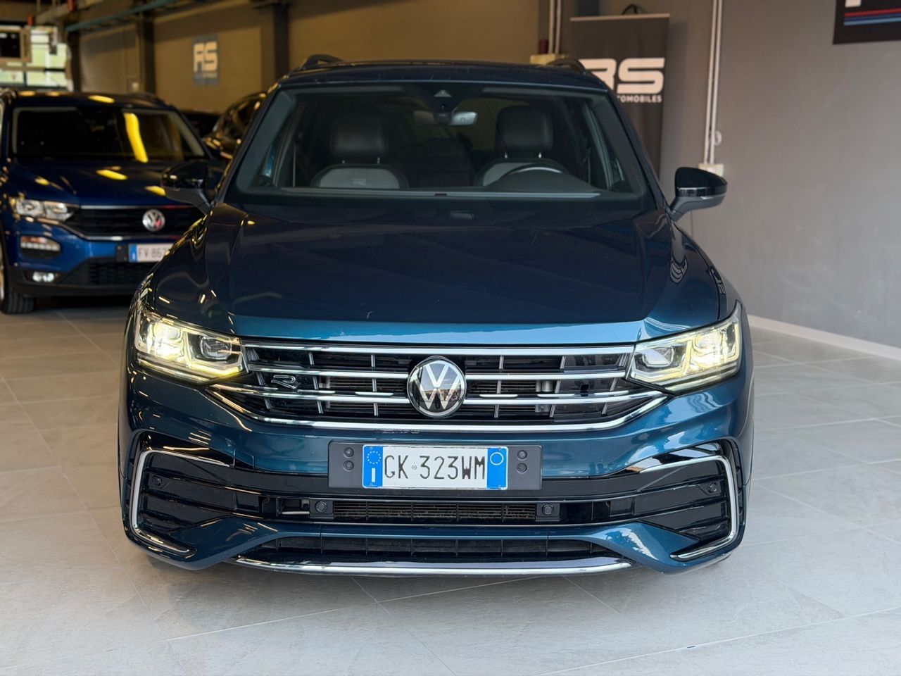 Volkswagen TIGUAN 2.0 TDI RLINE IQ MATRIX KMCERT imagem 2