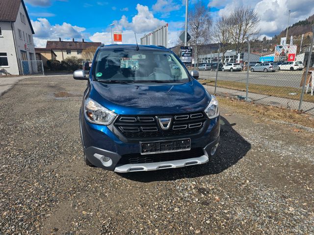 Dacia Lodgy Blue dCi 115 Stepway