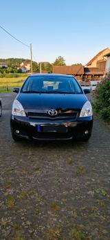 Toyota Corolla Verso 1.6 - - Toyota Corolla Verso mit Benzin-Antrieb: Kleinbus, 1.6