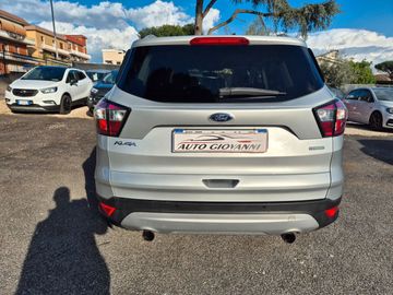 Ford Kuga - 3