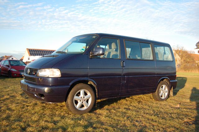 Volkswagen T4 Caravelle 2,5-l-Diesel TDI 111kW