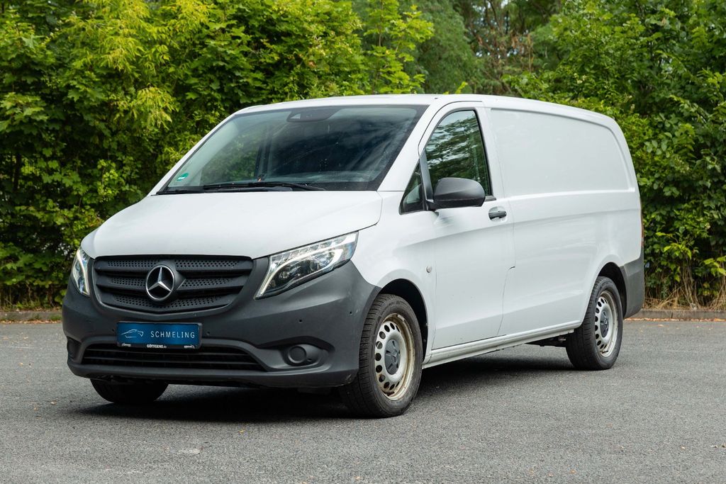 Image of Mercedes-Benz Vito
