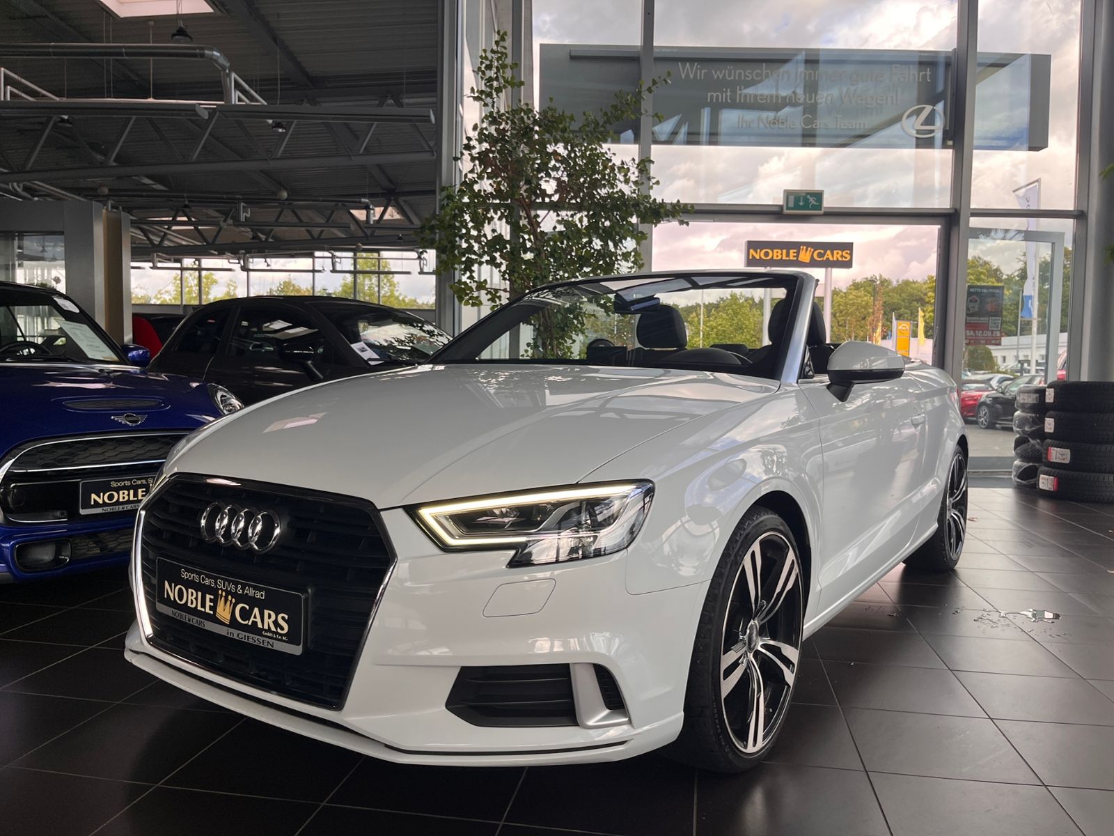 Fahrzeugabbildung Audi A3 Cabriolet Sport 35 TFSI S tronic AHK NAVI LED
