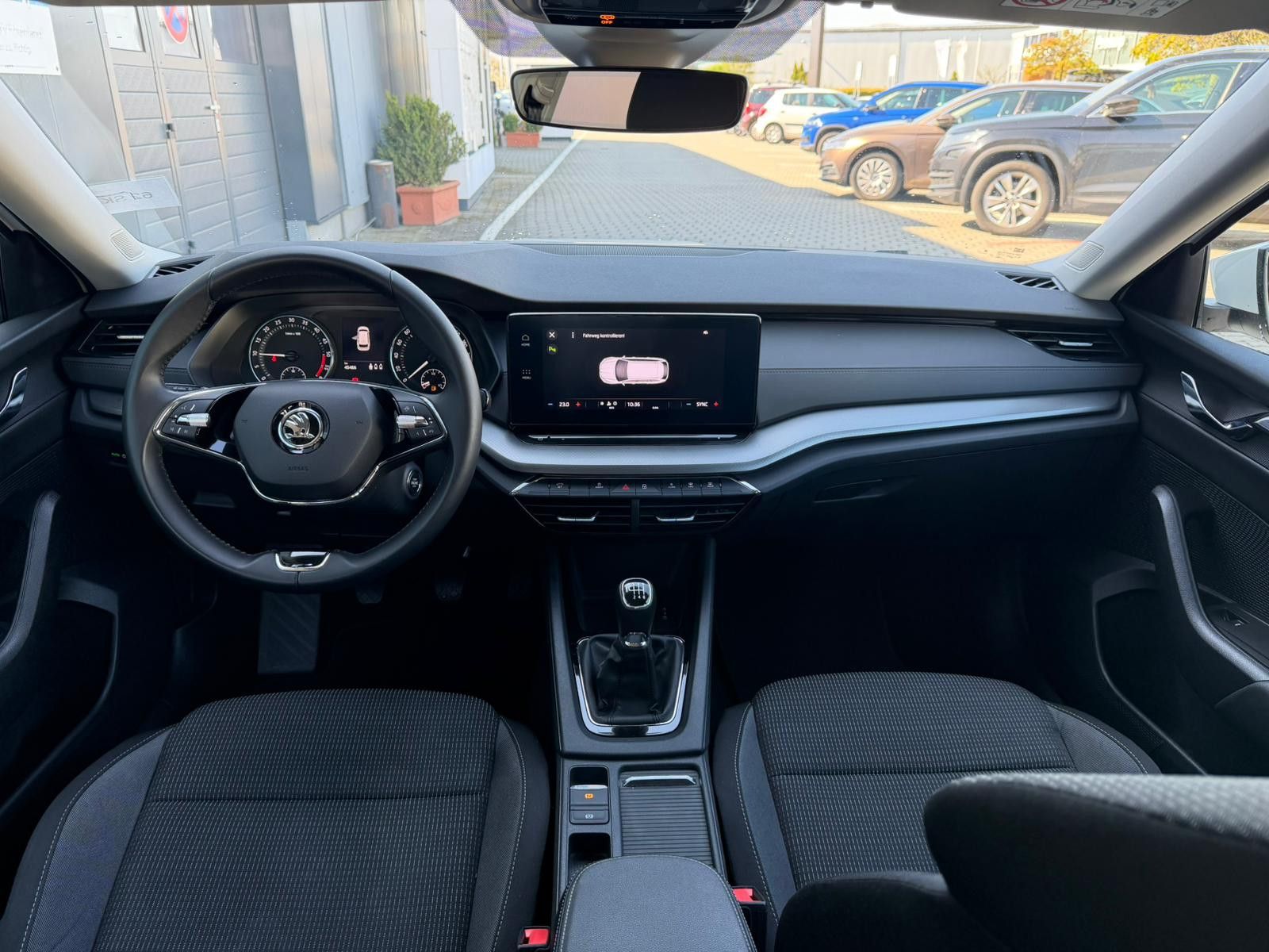 Fahrzeugabbildung SKODA Octavia Combi Ambition